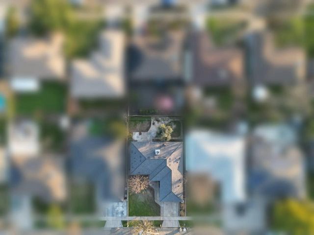 697 E Scott Avenue, Fresno, CA 93710