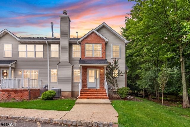 259 Retta Ct, Piscataway Twp., NJ 08854