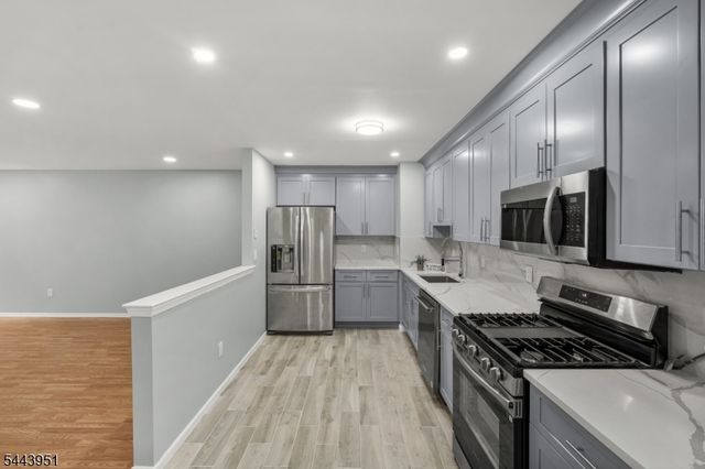 259 Retta Ct, Piscataway Twp., NJ 08854