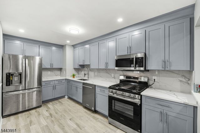 259 Retta Ct, Piscataway Twp., NJ 08854