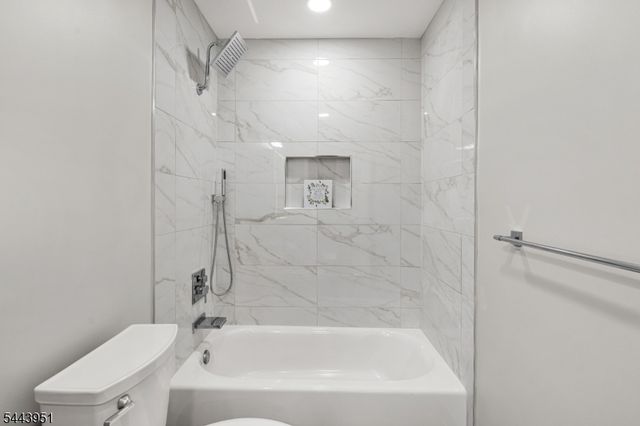 259 Retta Ct, Piscataway Twp., NJ 08854