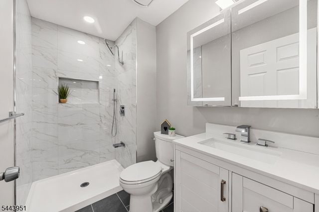 259 Retta Ct, Piscataway Twp., NJ 08854