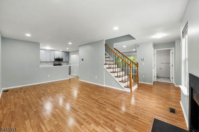 259 Retta Ct, Piscataway Twp., NJ 08854