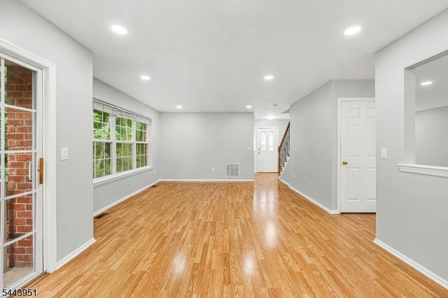 259 Retta Ct, Piscataway Twp., NJ 08854