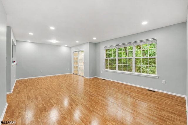 259 Retta Ct, Piscataway Twp., NJ 08854