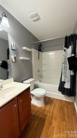 5730 Natick Drive, Charlotte, NC 28214