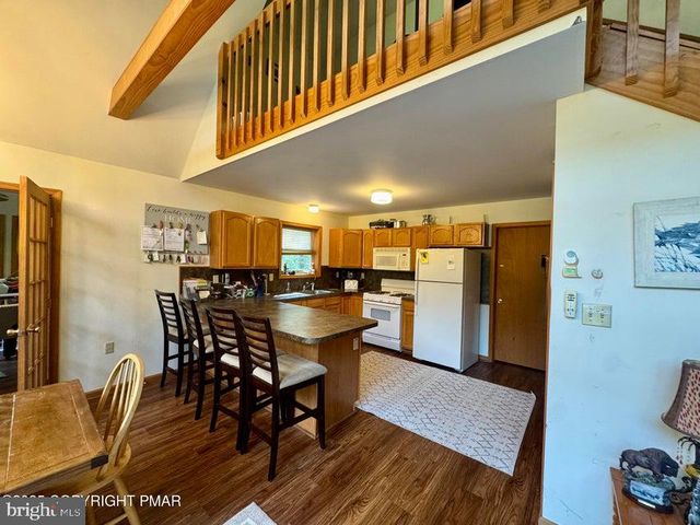 85 SHAWNEE TRL, Albrightsville, PA 18210