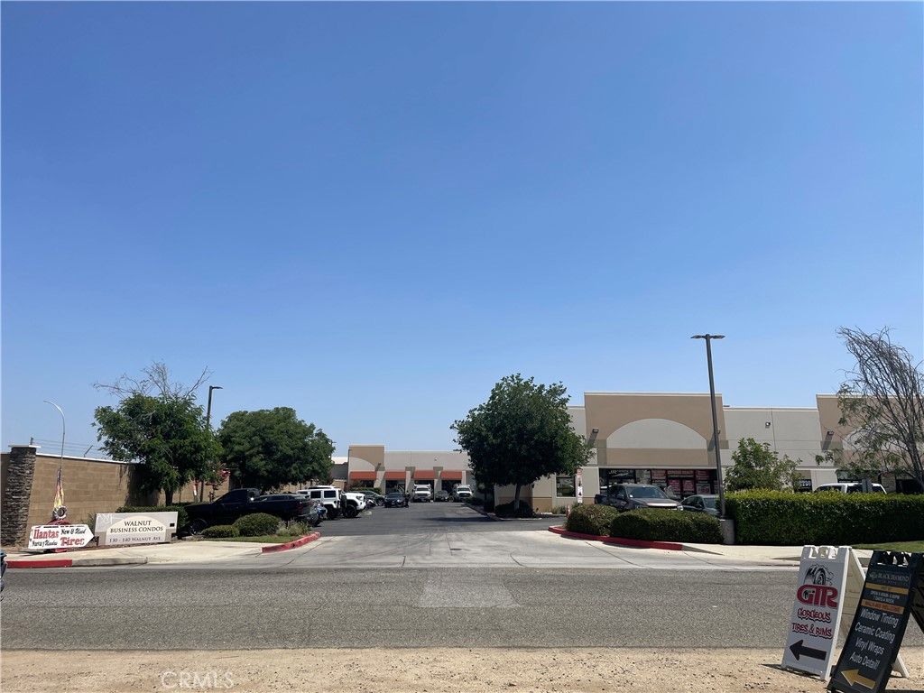 130 W Walnut ave A-17 Avenue, Perris, CA 92571 — photo 3