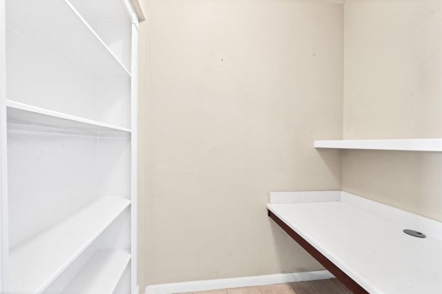 7575 Kirby Drive 2320, Houston, TX 77030