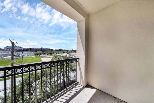 7575 Kirby Drive 2320, Houston, TX 77030