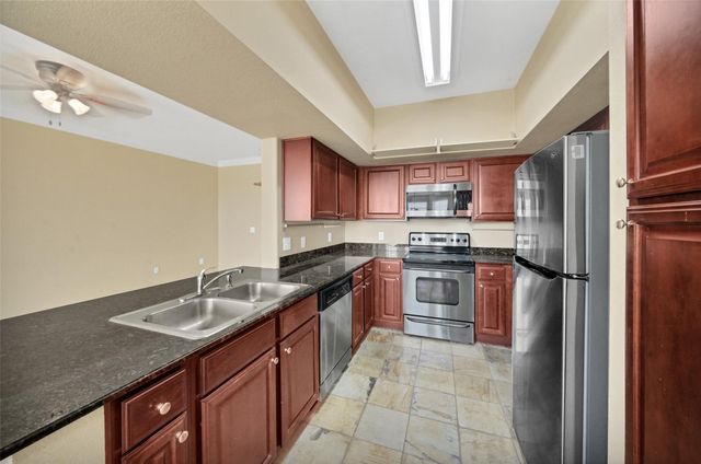 7575 Kirby Drive 2320, Houston, TX 77030