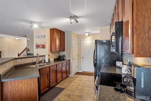 643 Country Heights Drive, Lake St Louis, MO 63367