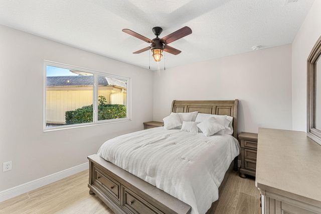236 Country Club Drive, Melbourne, FL 32940