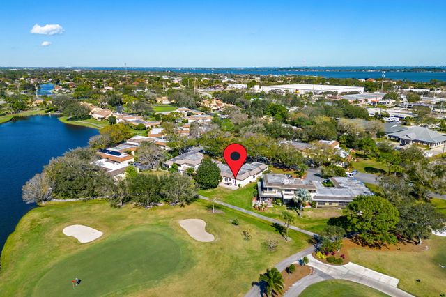 236 Country Club Drive, Melbourne, FL 32940