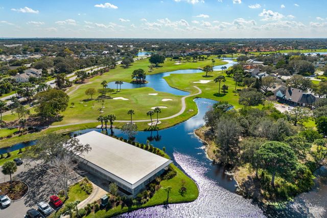 236 Country Club Drive, Melbourne, FL 32940
