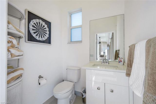 5011 SW 5th PL, Cape Coral, FL 33914