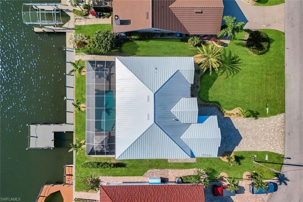 Image 37 of property listing at 5011 SW 5th PL, Cape Coral, FL 33914