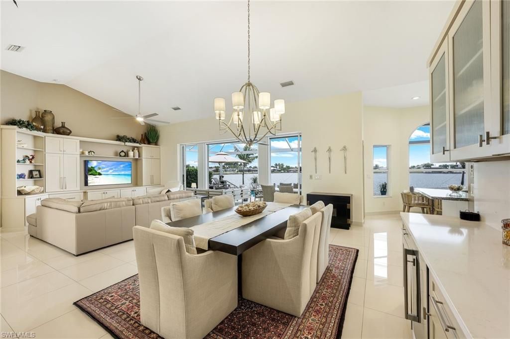 Image 8 of property listing at 5011 SW 5th PL, Cape Coral, FL 33914