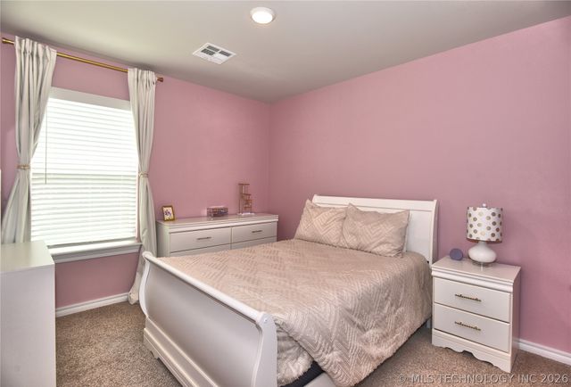 7142 E 154th Street S, Bixby, OK 74008