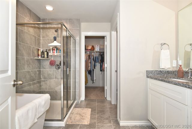 7142 E 154th Street S, Bixby, OK 74008