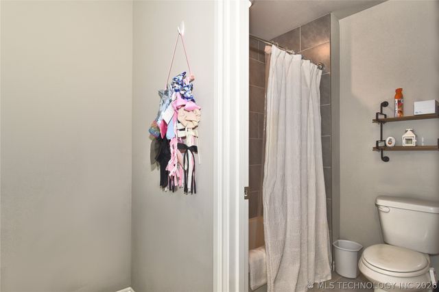 7142 E 154th Street S, Bixby, OK 74008