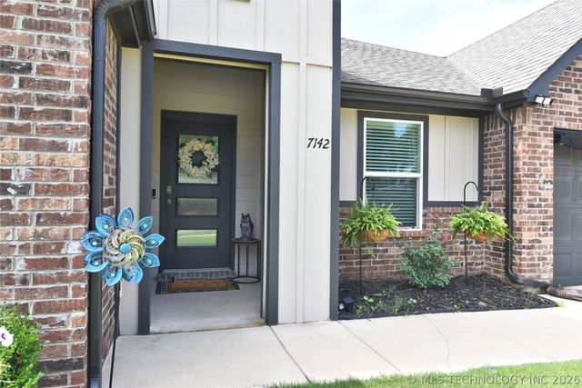 7142 E 154th Street S, Bixby, OK 74008