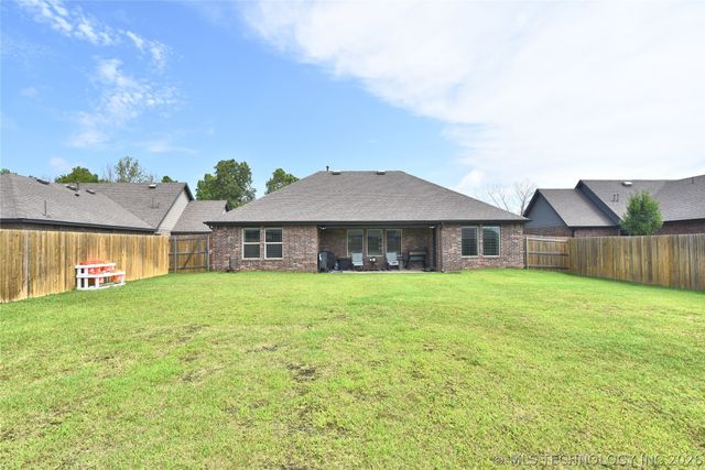 7142 E 154th Street S, Bixby, OK 74008