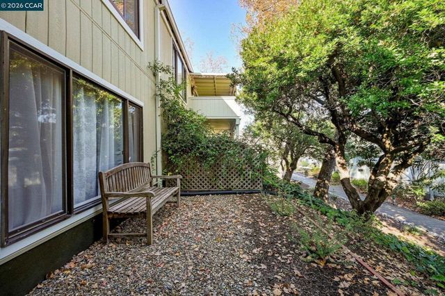 1116 Running Springs 6, Walnut Creek, CA 94595