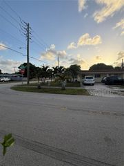 1435 SE 2ND AVE, Deerfield Beach, FL 33441
