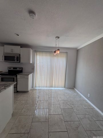 9140 Timber Path Unit 2405, San Antonio, TX 78250