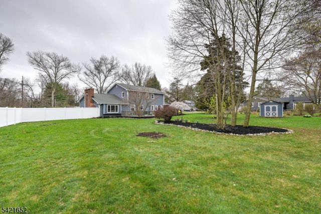 3 Yorktown Rd, Millstone Boro, NJ 08844