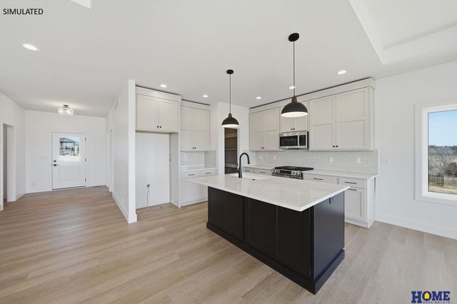 829 Regiment Road, Lincoln, NE 68527