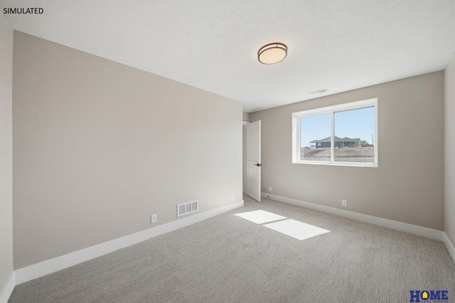 829 Regiment Road, Lincoln, NE 68527