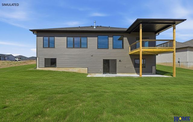 829 Regiment Road, Lincoln, NE 68527