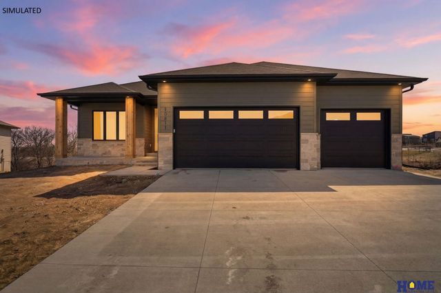 829 Regiment Road, Lincoln, NE 68527