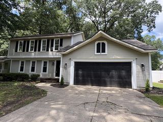 1781 Pinnacle Drive, Wyoming, MI 49519