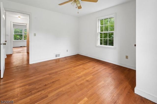 219 Ashland Rd, Summit City, NJ 07901