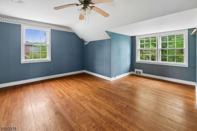 219 Ashland Rd, Summit City, NJ 07901