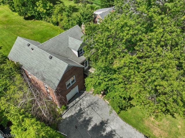 219 Ashland Rd, Summit City, NJ 07901