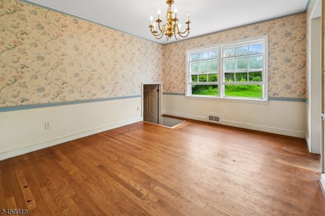 219 Ashland Rd, Summit City, NJ 07901