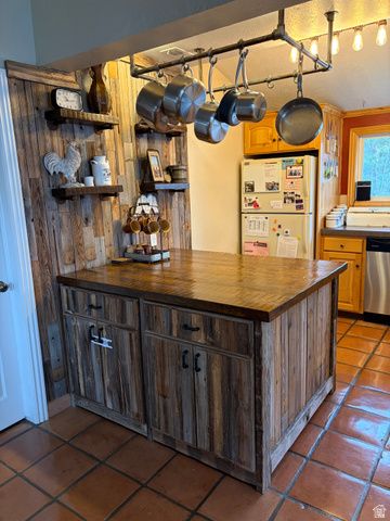 84 N 500 E, Salem, UT 84653