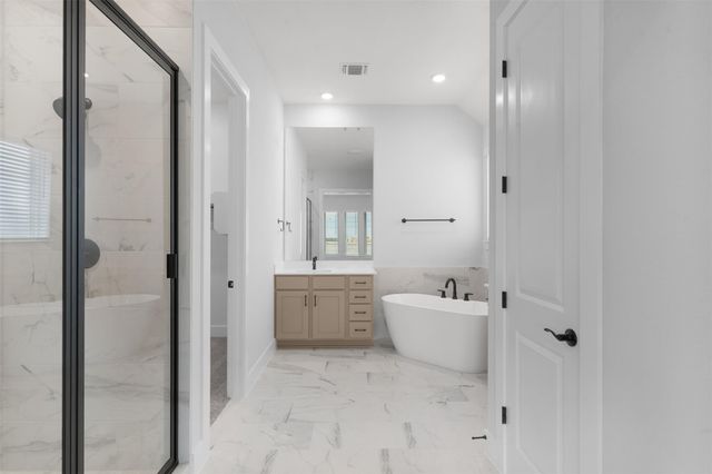 2212 Tobiano TRCE, Georgetown, TX 78633