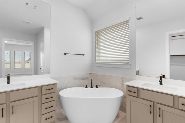 2212 Tobiano TRCE, Georgetown, TX 78633