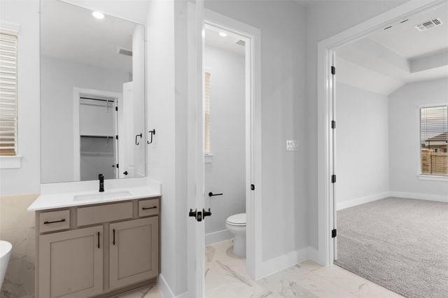 2212 Tobiano TRCE, Georgetown, TX 78633