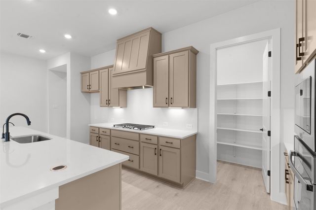 2212 Tobiano TRCE, Georgetown, TX 78633