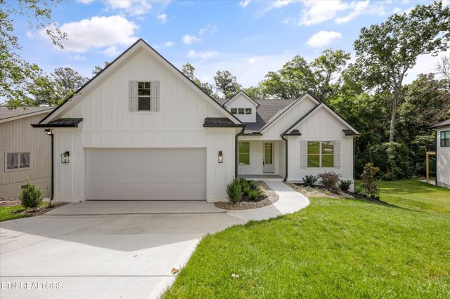 239 Ootsima Way, Loudon, TN 37774