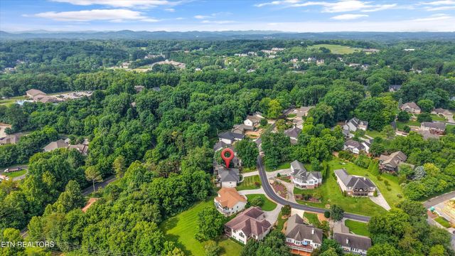 239 Ootsima Way, Loudon, TN 37774