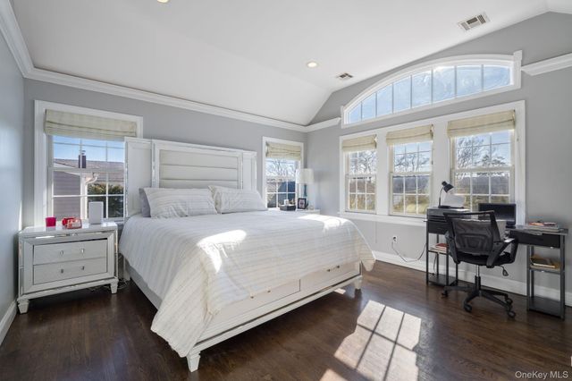 732 Sunrise Avenue, Bellmore, NY 11710