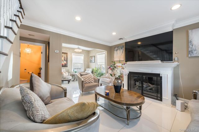 732 Sunrise Avenue, Bellmore, NY 11710