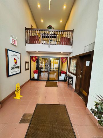 190 Schofield Street 2E, Bronx, NY 10464